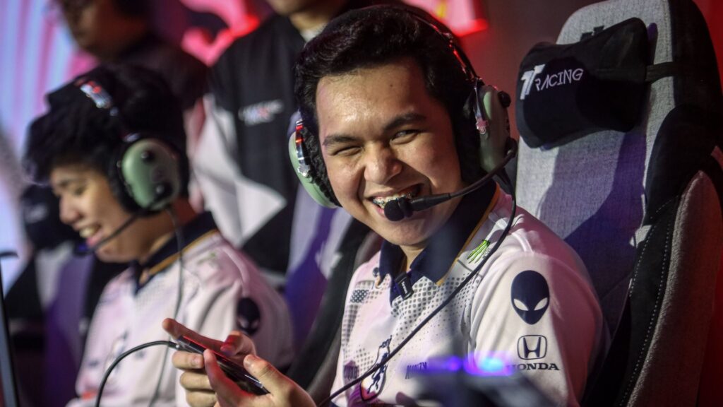 MPL PH S15 Team Liquid PH Crushes AP Bren in Week 6 Sweep